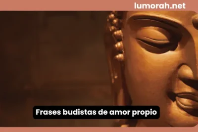 frases budistas de amor propio con estatua de Buda y ambiente de paz interior